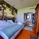 Chateau Tanesse De Tourny Bayon