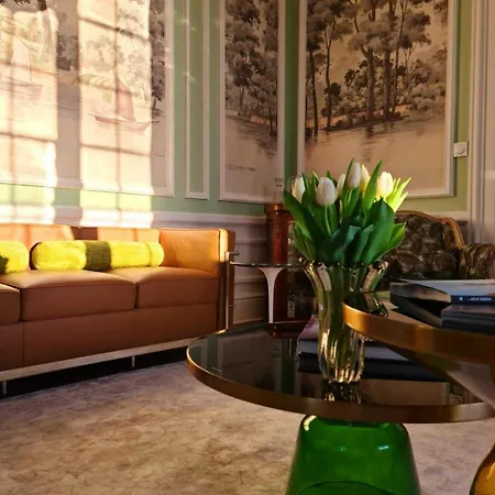 Chateau Tanesse De Tourny Holiday home Bayon