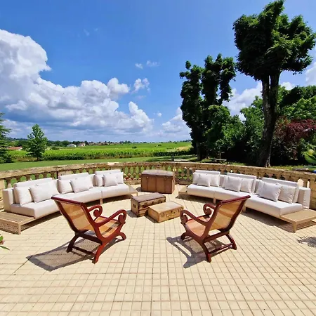 Chateau Tanesse De Tourny * Bayon
